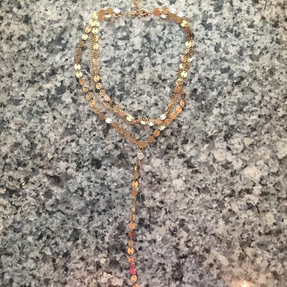 Choker necklace